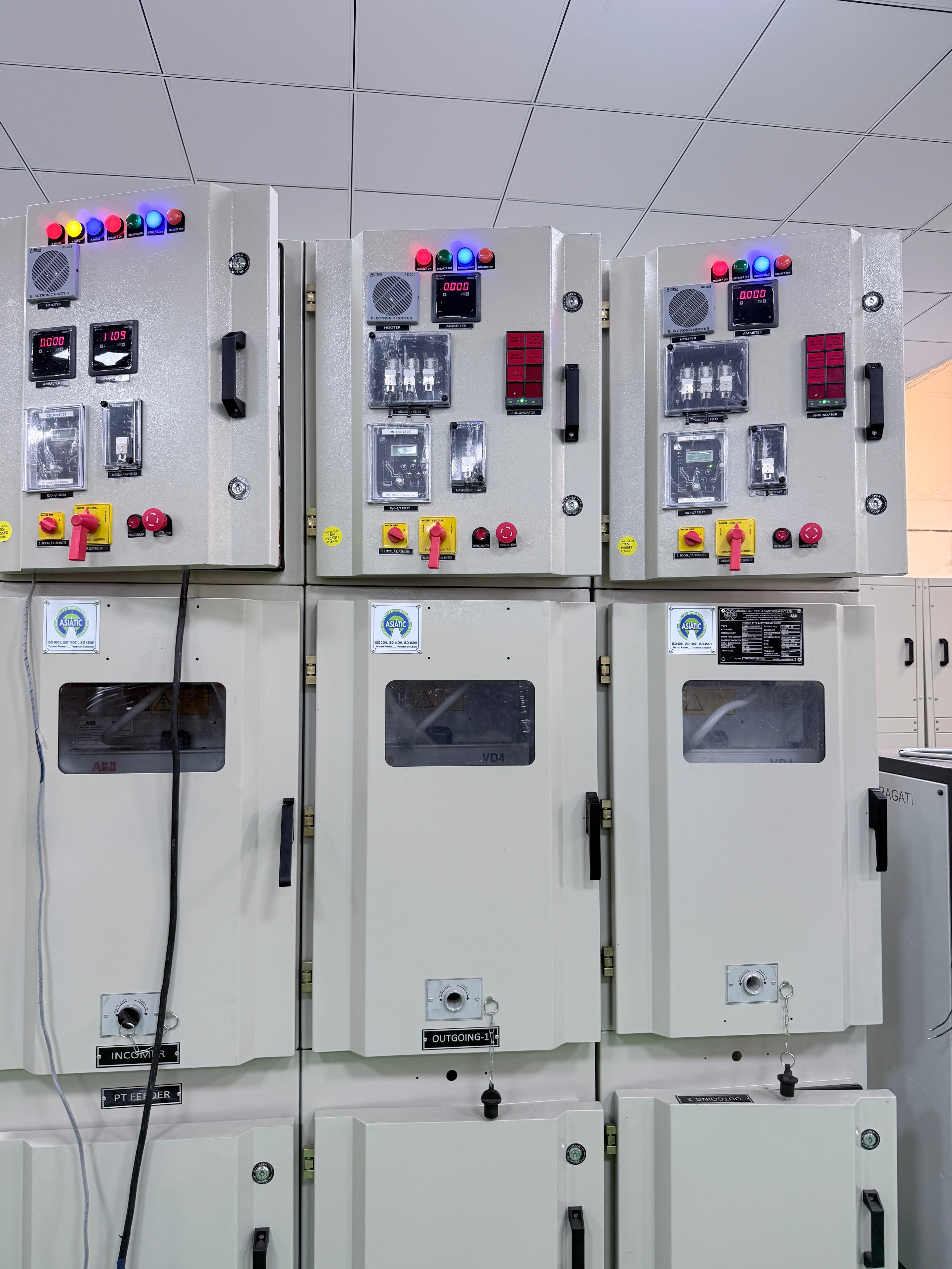 VCB panel — additional view showing panel assembly and wiring detail
